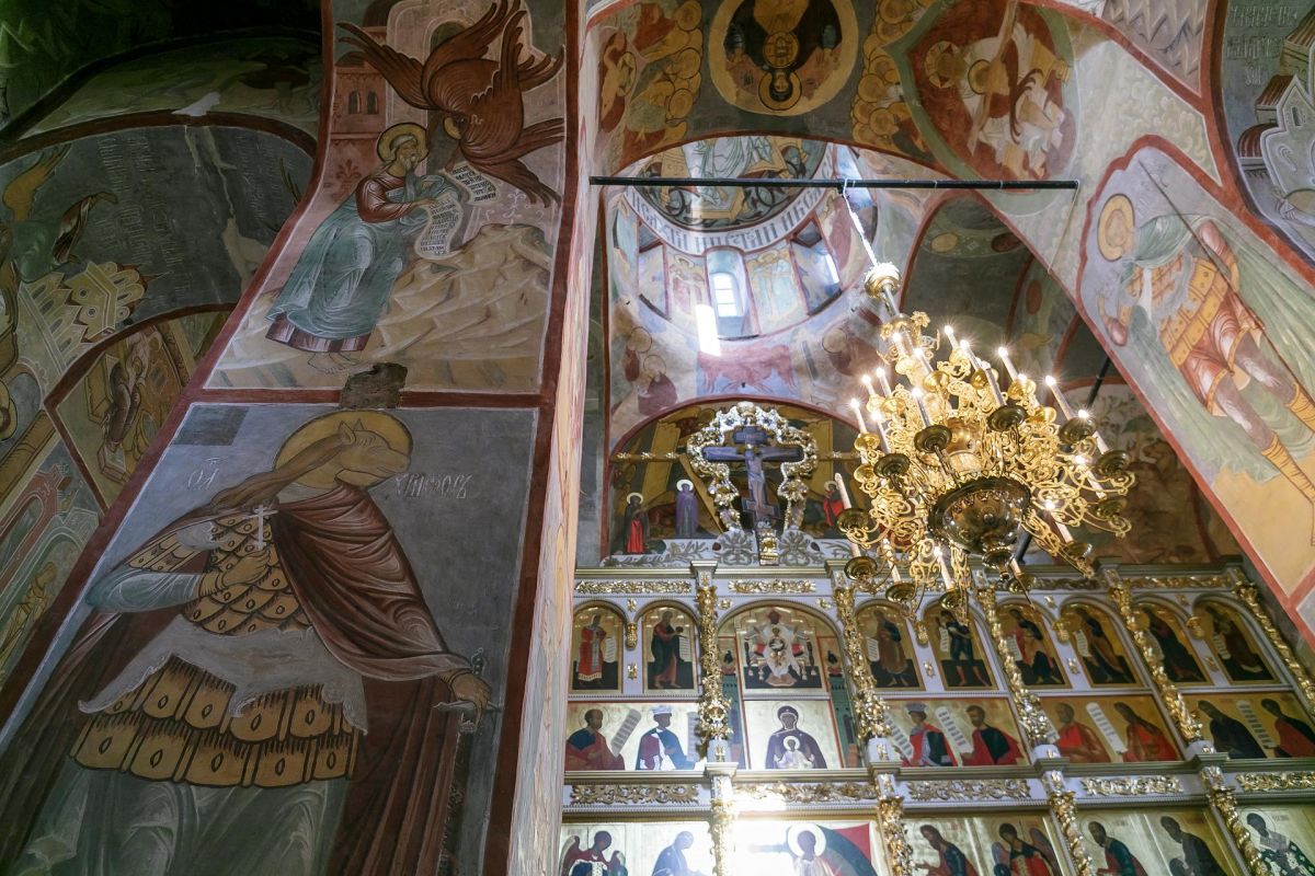 Остров Свияжск, Храм